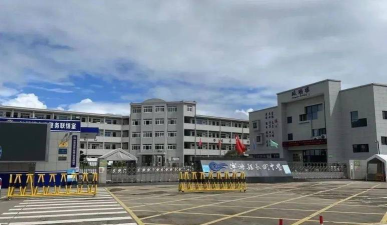 宁海县长街镇初级中学