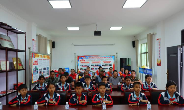 崇义县茶滩中心小学