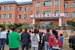 通化县二密镇葫芦套学校