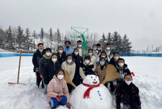 长白县马鹿沟镇中学