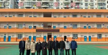 龙湖镇阁一小学