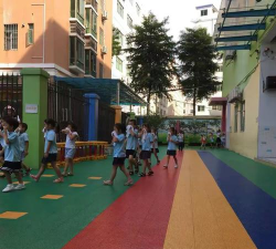 深圳市龙华区幸福童星幼儿园