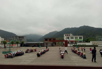 德阳市绵竹市土门镇中心小学