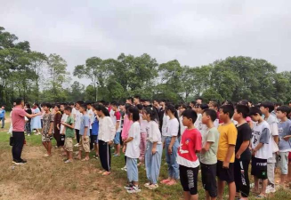 临川区荣山镇初级中学