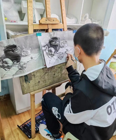 厦门小晶星艺术培训有限公司