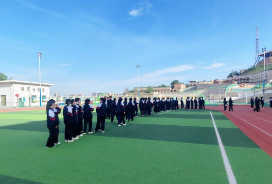 积石山县别藏中学