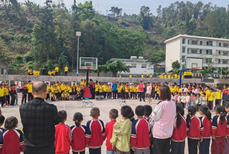 黎明乡中心小学