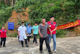 下甲乡峰洋村中心小学