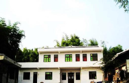 喇叭镇喇叭中学