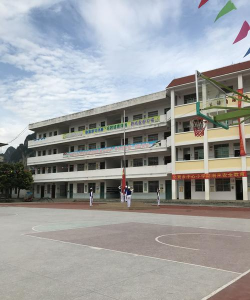 北更乡中心小学