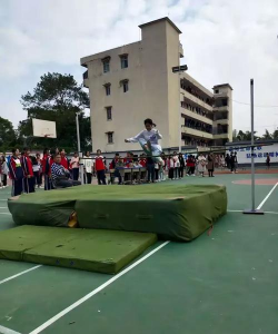 横山镇第二初级中学