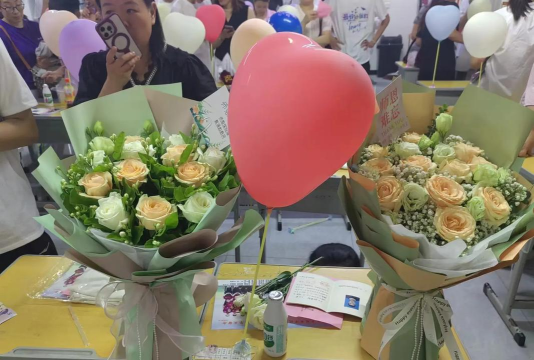 凯里市冠英初级中学