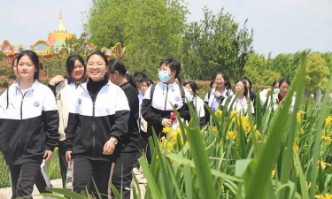 汝南县汝宁镇第一初级中学