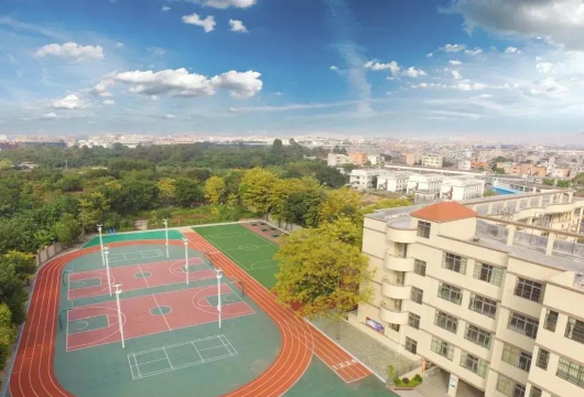 东莞市常平嘉盛实验学校
