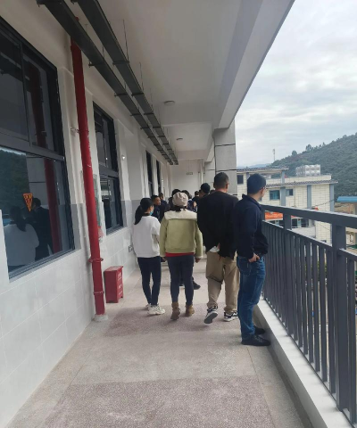 振安区太平湾办事处中心小学