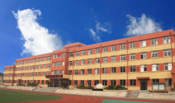 大连市沙河口区春柳小学