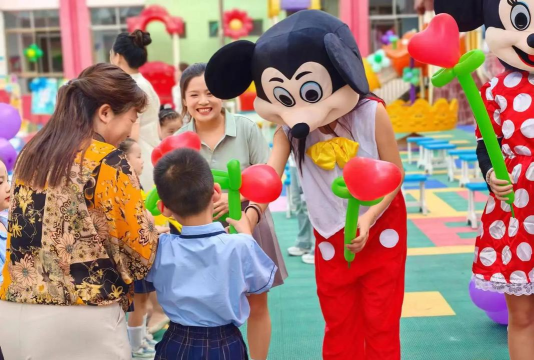 南海大沥蓝天幼儿园