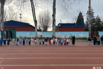 北京市昌平区北七家中心小学