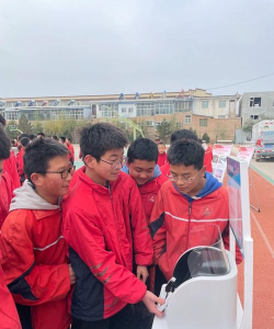 甘谷新兴镇半屲初级中学