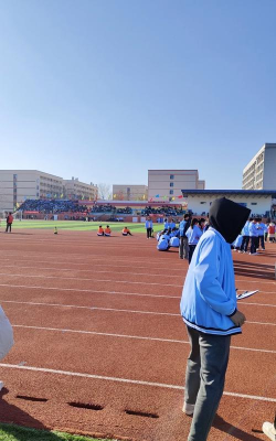 巴音郭楞若羌县职业高中