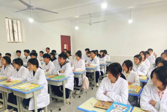 葫芦岛市长江卫生学校