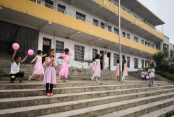 邵阳县诸甲亭乡完全中心小学