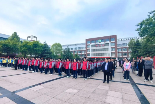 沁县定昌镇城关中学