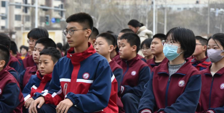 东张镇积善初中