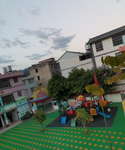 屏锦镇柏树村幼儿园