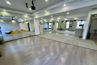 银川市西夏区壹零贰伍舞蹈健身工作室