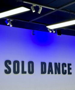 宿迁市零舞贰柒舞蹈培训有限公司