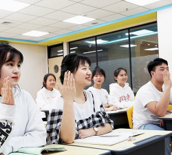 昆明高新区秦学文化艺术培训学校有限公司