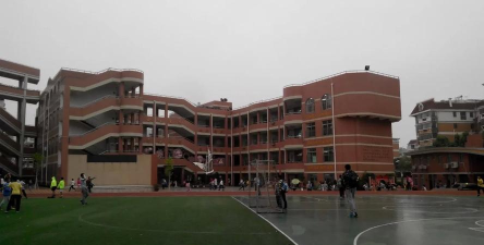 莲龙小学