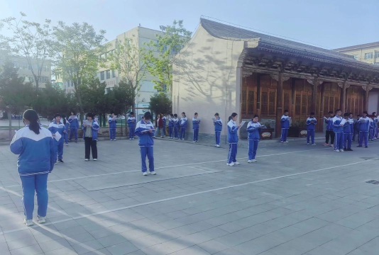 杭锦后旗双庙镇中学