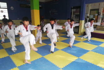 杞县卡贝斯舞蹈培训有限公司