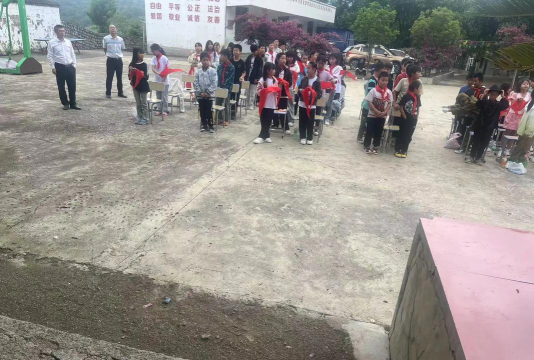 繁昌县峨山乡中心小学