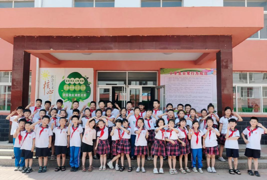 潘集区第二小学