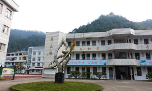 筱村镇第二小学