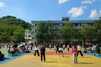 长宁县龙头镇义务教育学校