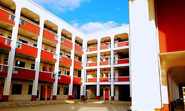 定海区沥港中心小学