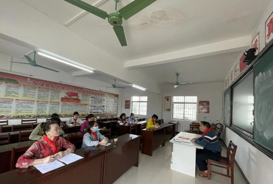 小三江中心小学