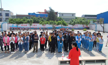 西昌市高草乡初级中学