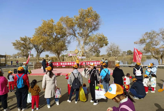 新疆巴州尉犁县银河商贸有限公司孔雀幼儿园