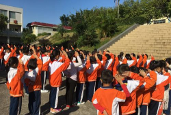 梅山镇龙湾小学