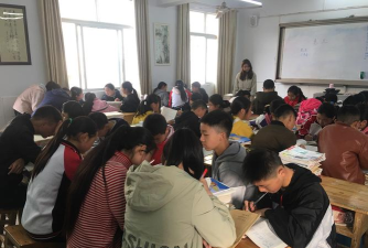 丰都县南天湖镇初级中学校