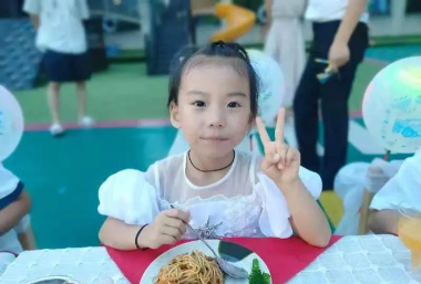 佛冈县龙山镇小宝贝幼儿园