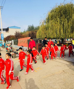 平阴县孔村镇王家庄村幼儿园