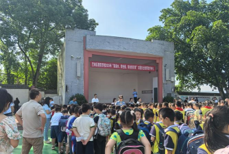 邵阳县诸甲亭乡镇风学校