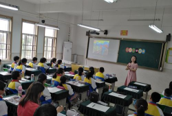 东山镇红丰小学