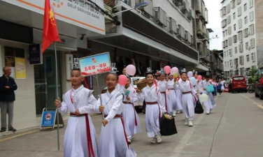 巴州区平梁乡东兴场小学
